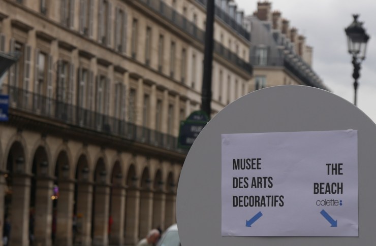 AmourBlogEtBeaute Expo Colette Bulles Comment porter la résille Exposition Colette The Beac